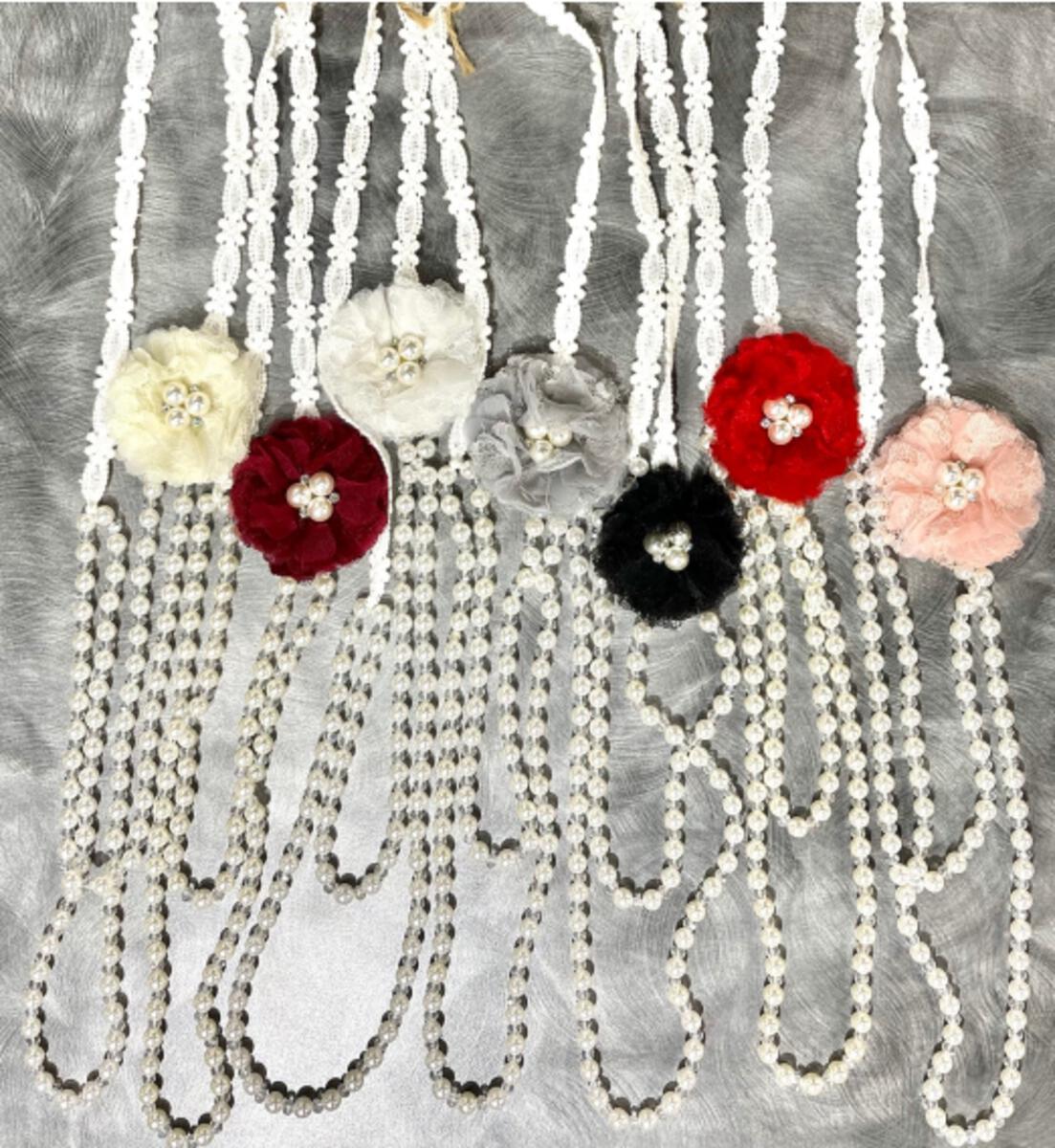 3 Pearl White Flower Necklace